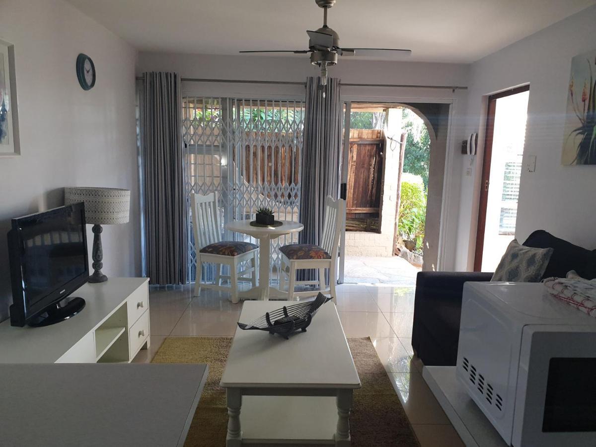 32 On Mendoza Hotell Durban Exteriör bild