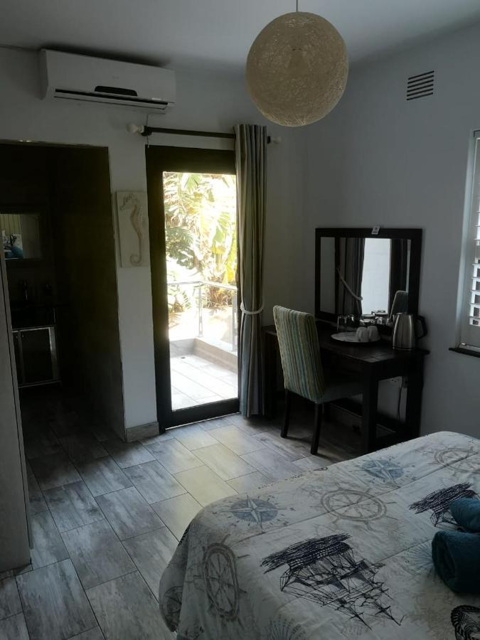 32 On Mendoza Hotell Durban Exteriör bild