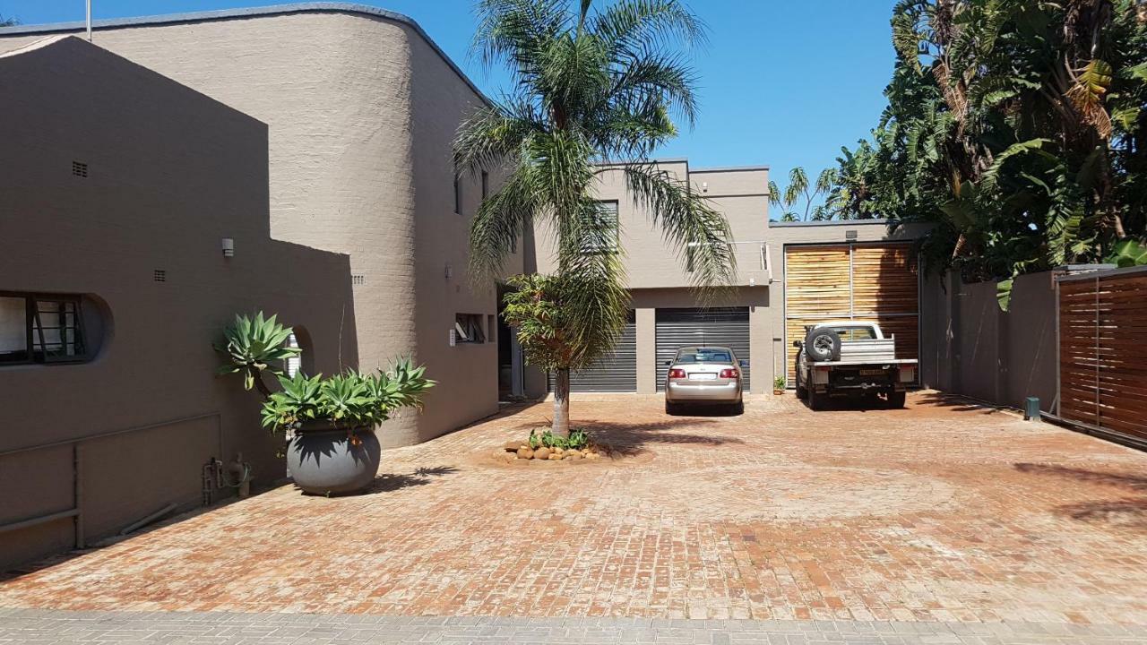 32 On Mendoza Hotell Durban Exteriör bild